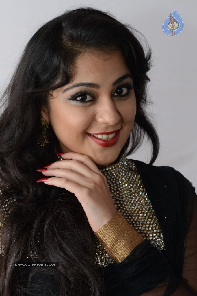 Krathi Stills - 7 / 50 photos