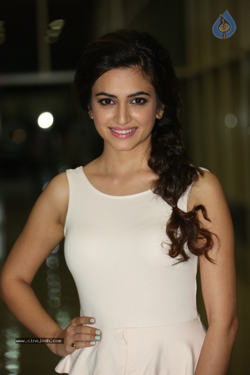 Kriti Kharbanda Stills - 35 / 103 photos