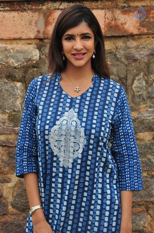 Lakshmi Manchu Photos - 22 / 32 photos