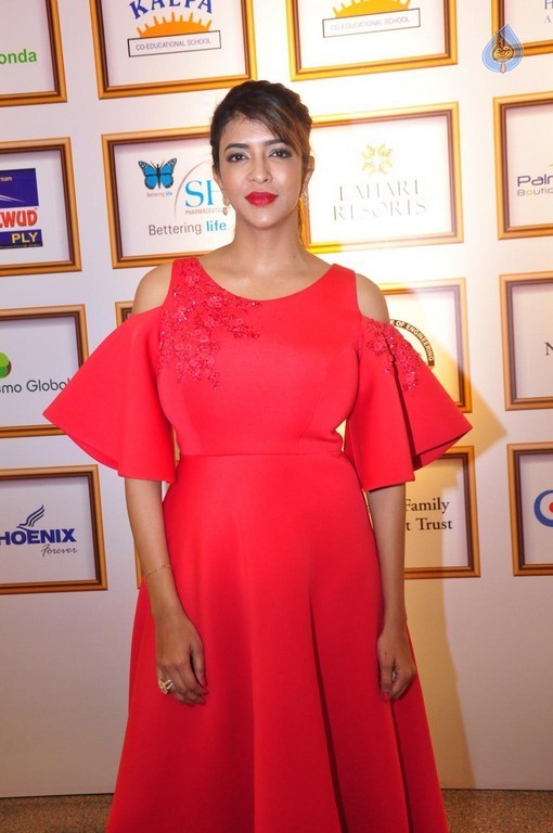 Lakshmi Manchu Pics - 15 / 59 photos