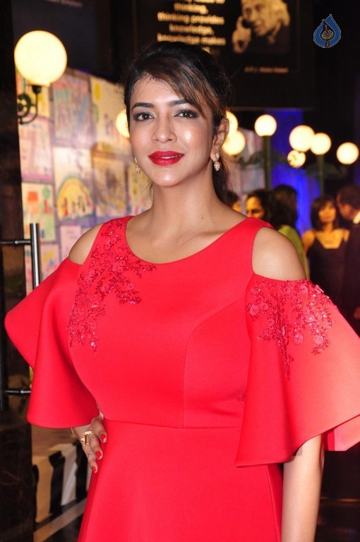 Lakshmi Manchu Pics - 16 / 59 photos