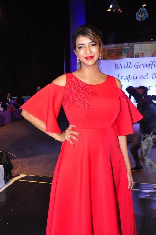 Lakshmi Manchu Pics - 21 / 59 photos