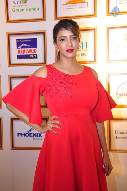 Lakshmi Manchu Pics - 33 / 59 photos