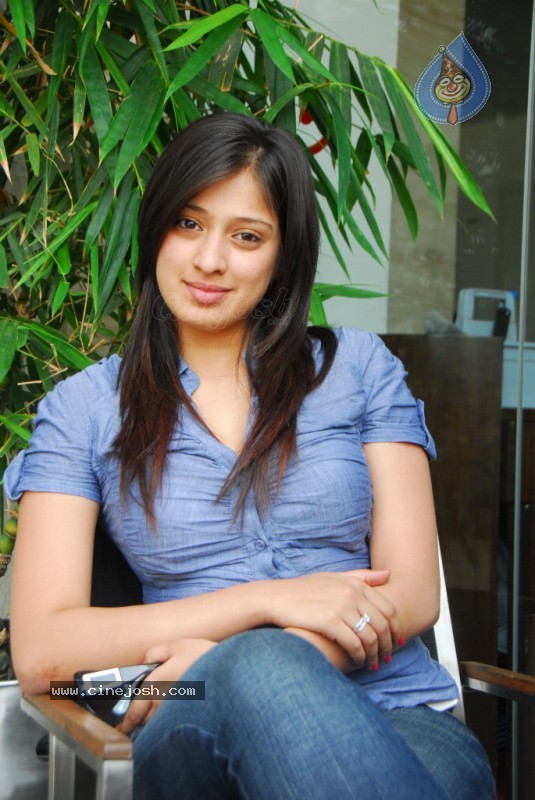 Lakshmi Rai Latest Pics - 25 / 58 photos