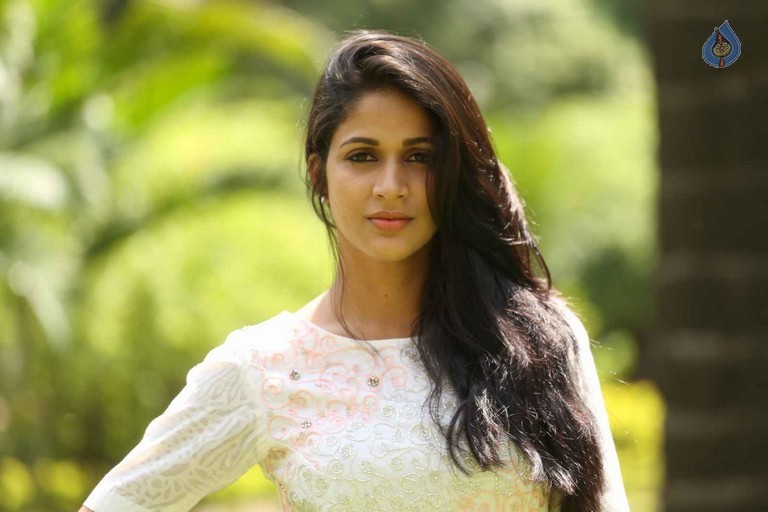 Lavanya Tripathi Images - 9 / 27 photos