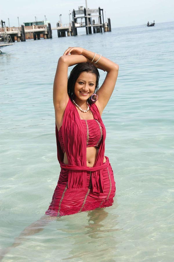 Madalsa sharma spicy Gallery - 64 / 67 photos