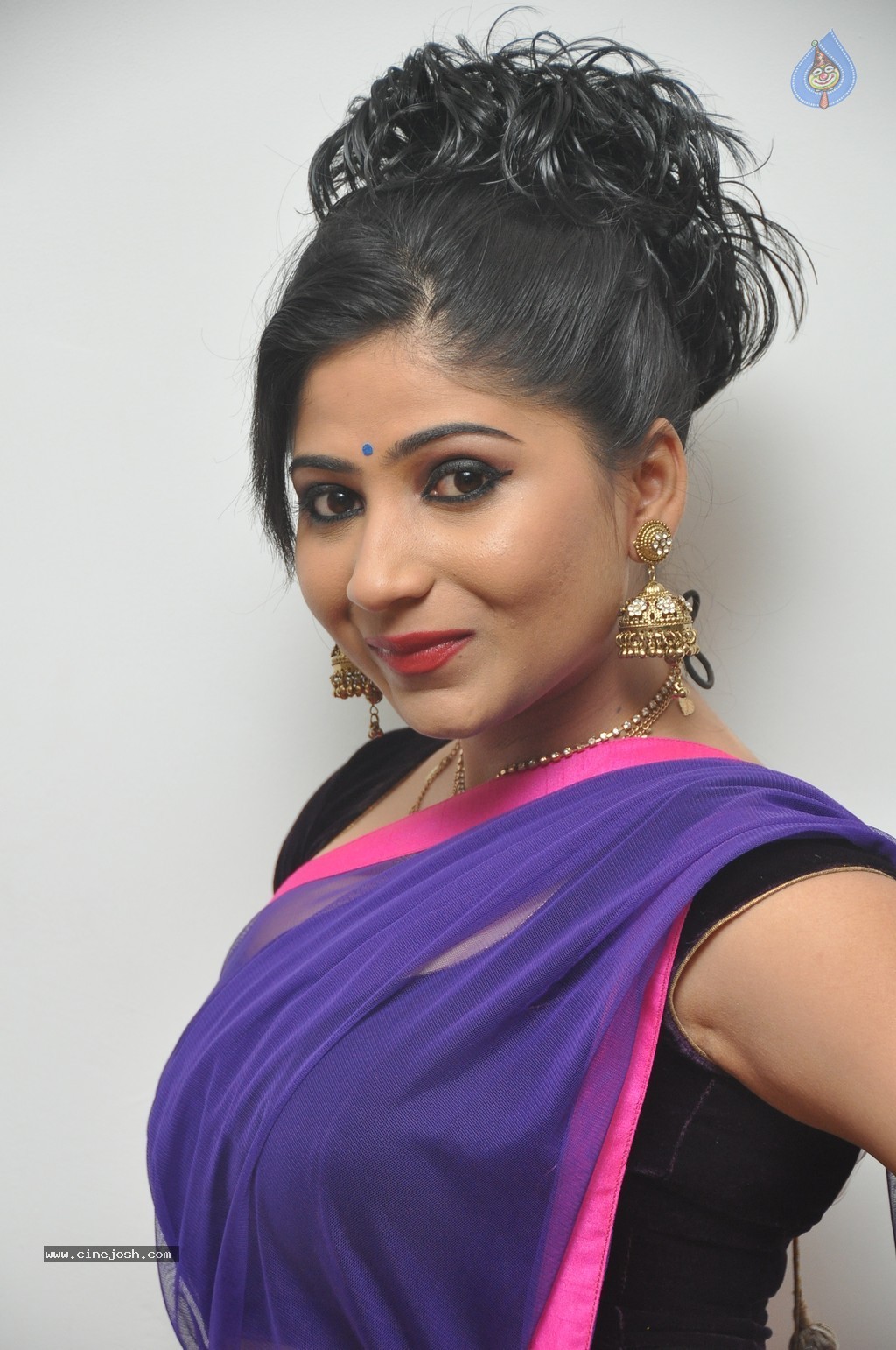 Madhulagna Das Stills - 28 / 39 photos