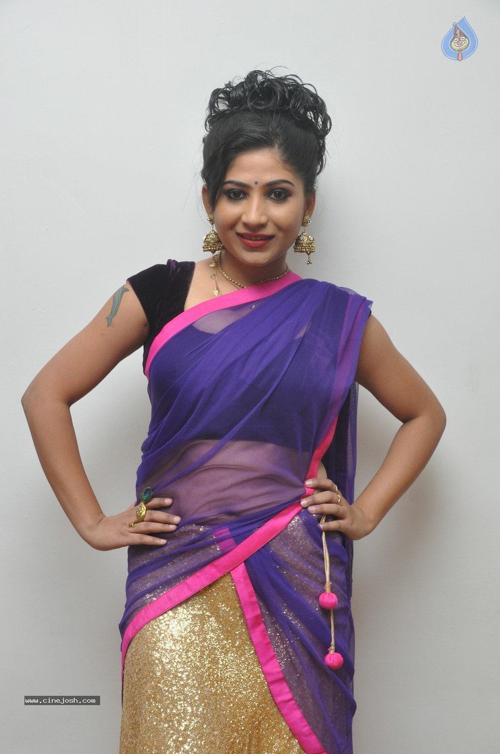 Madhulagna Das Stills - 30 / 39 photos