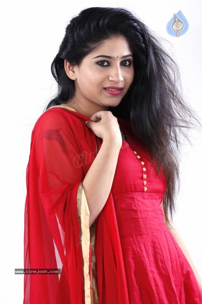 Madhulagna Das Stills - 35 / 37 photos