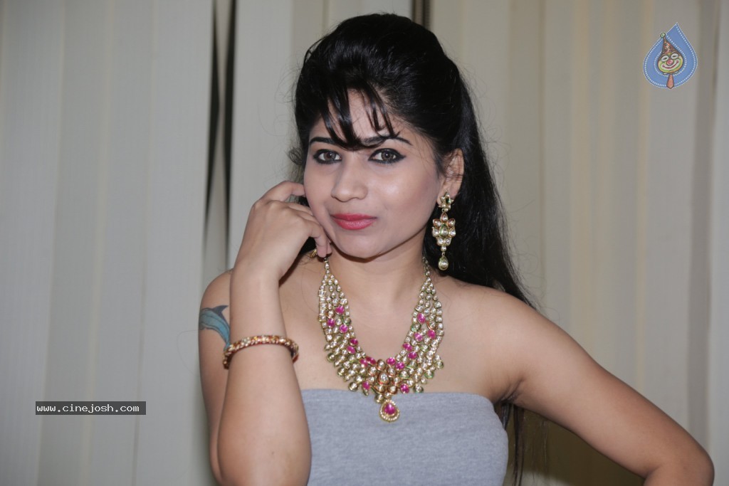 Madhulagna Das Stills - 25 / 83 photos