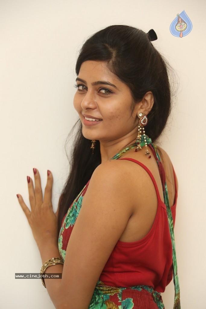 Madhumitha Gallery - 12 / 93 photos