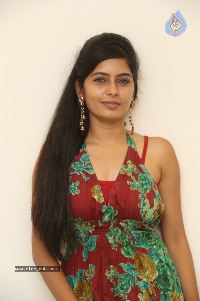 Madhumitha Gallery - 63 / 93 photos