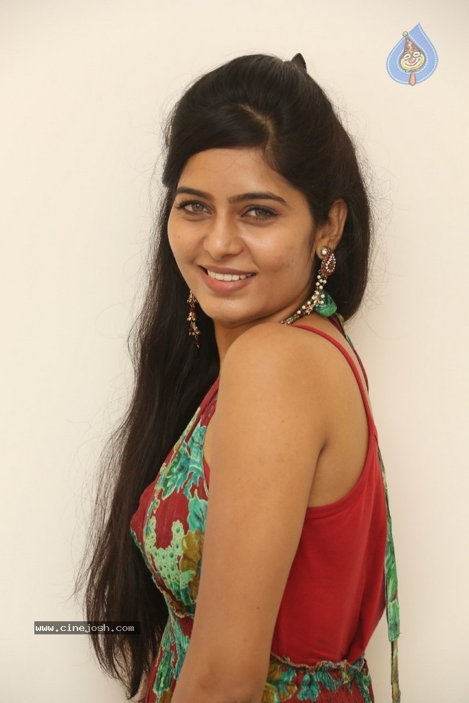 Madhumitha Gallery - 64 / 93 photos