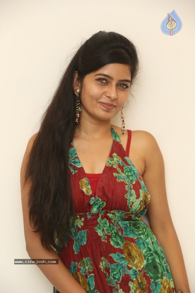 Madhumitha Gallery - 65 / 93 photos