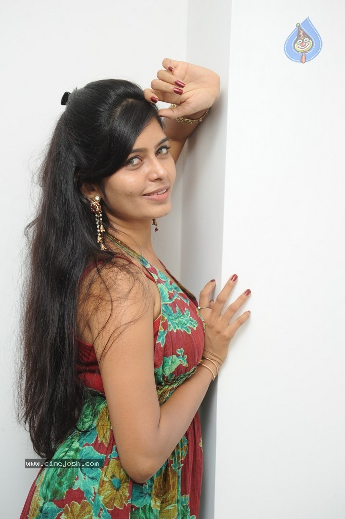 Madhumitha Gallery - 67 / 93 photos