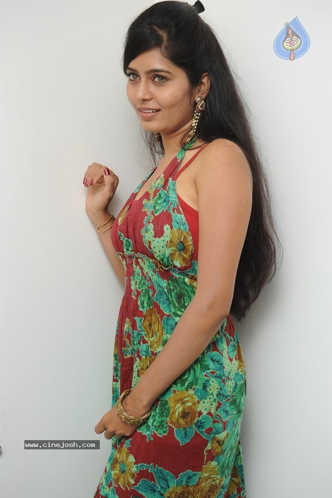 Madhumitha Gallery - 72 / 93 photos