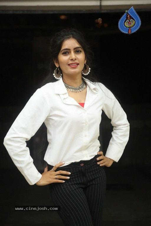 Madhumitha Krishna Stills - 25 / 39 photos