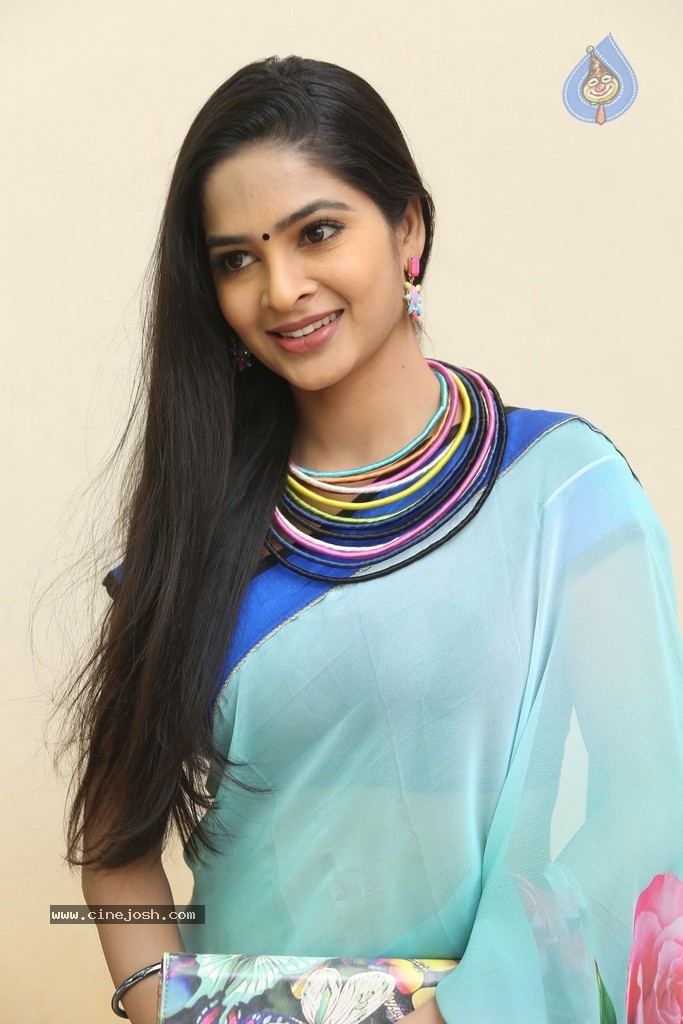 Madhumitha Latest Gallery - 46 / 66 photos