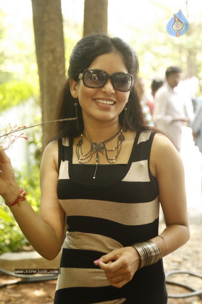 Madhumitha Photos - 1 / 62 photos