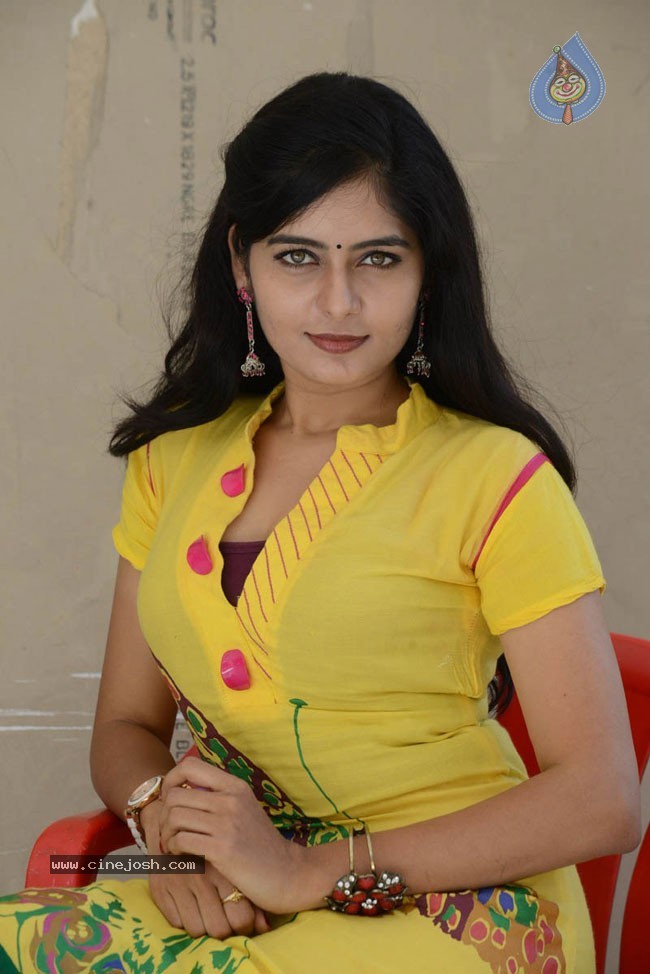 Madhumitha Stills - 25 / 38 photos