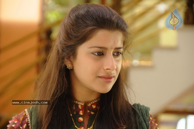 Madhurima - Mouna Ragam Movie - 66 / 66 photos