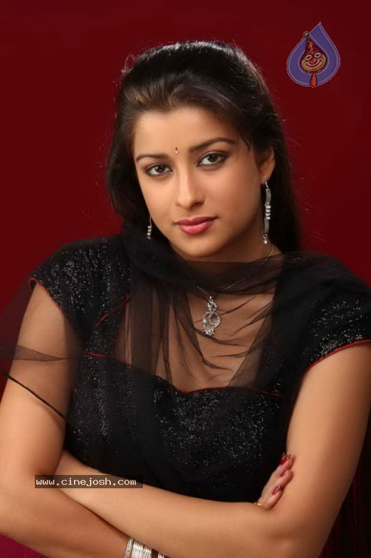 Madhurima Latest Gallery - 44 / 81 photos