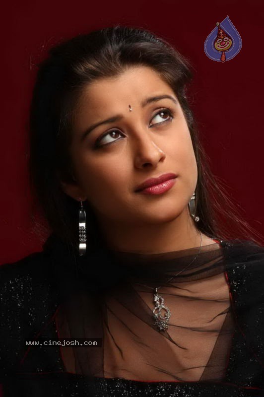 Madhurima Latest Gallery - 78 / 81 photos