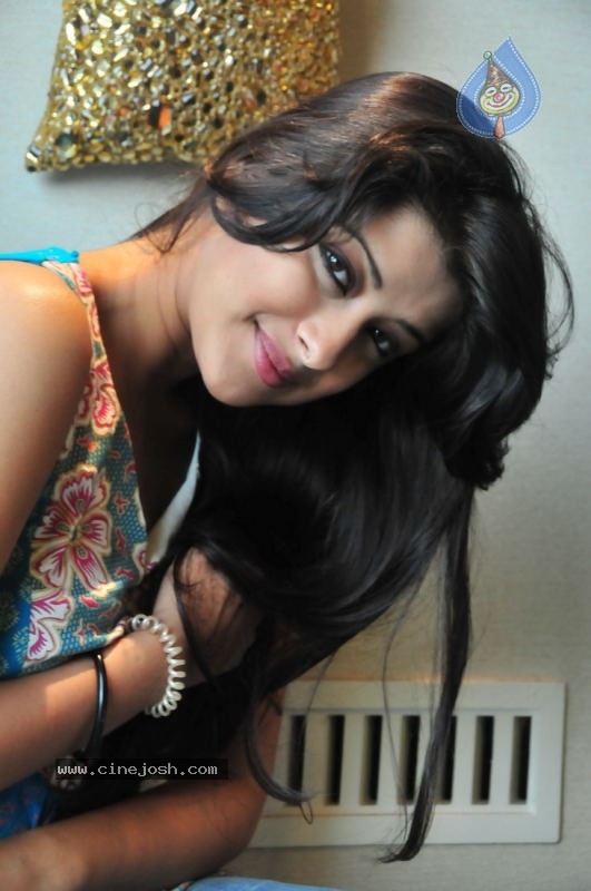 Madhurima Latest Photos - 55 / 108 photos