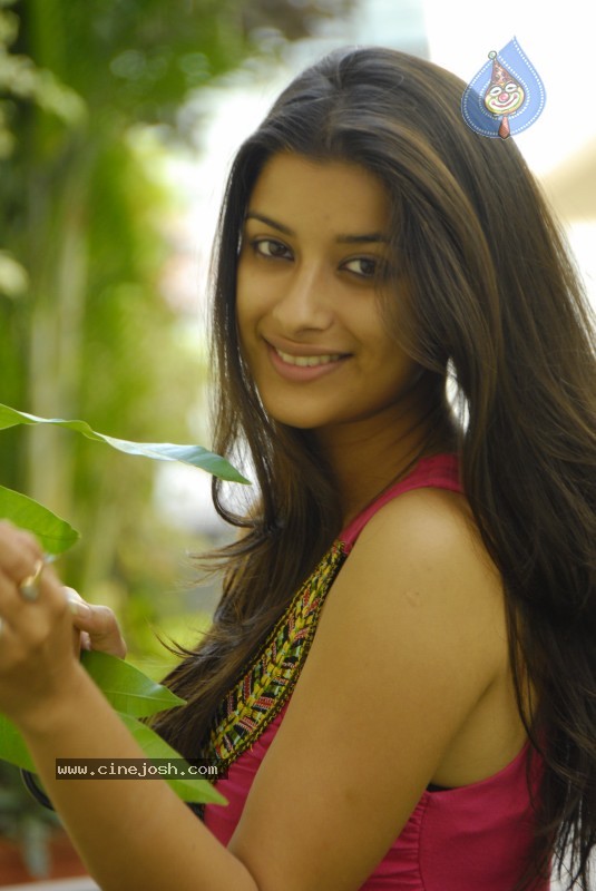 Madhurima Latest Stills - 1 / 75 photos