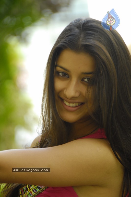 Madhurima Latest Stills - 4 / 75 photos