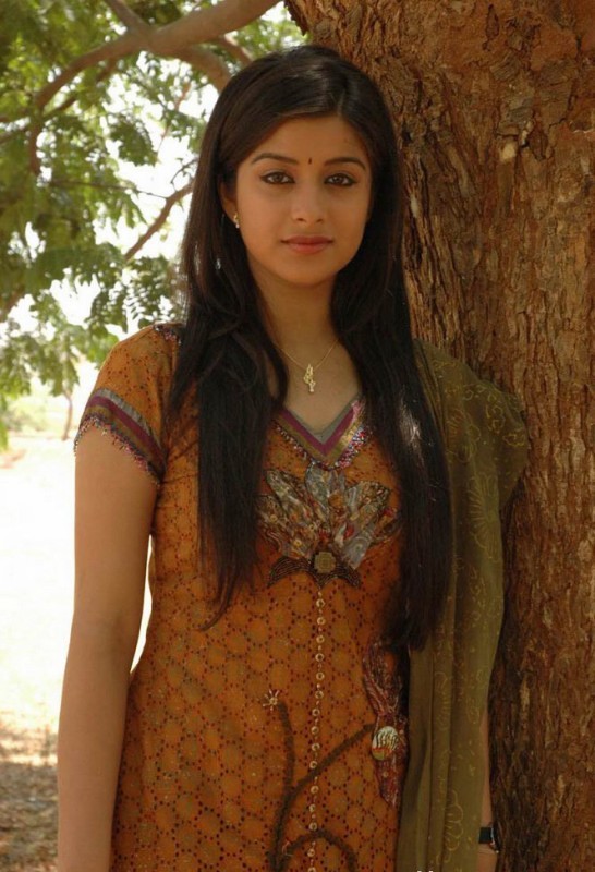 Madhurima New Gallery - 24 / 34 photos