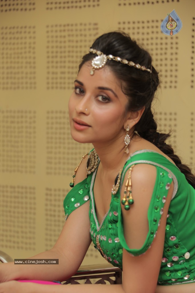 Madhurima New Stills - 68 / 68 photos