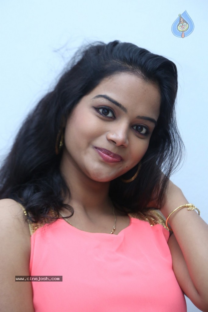 Maheswari New Photos - 68 / 73 photos