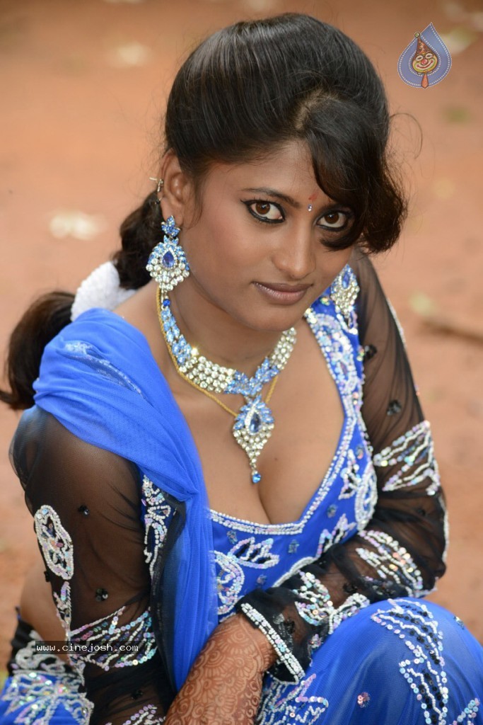 Mamatha Hot Stills - 17 / 40 photos