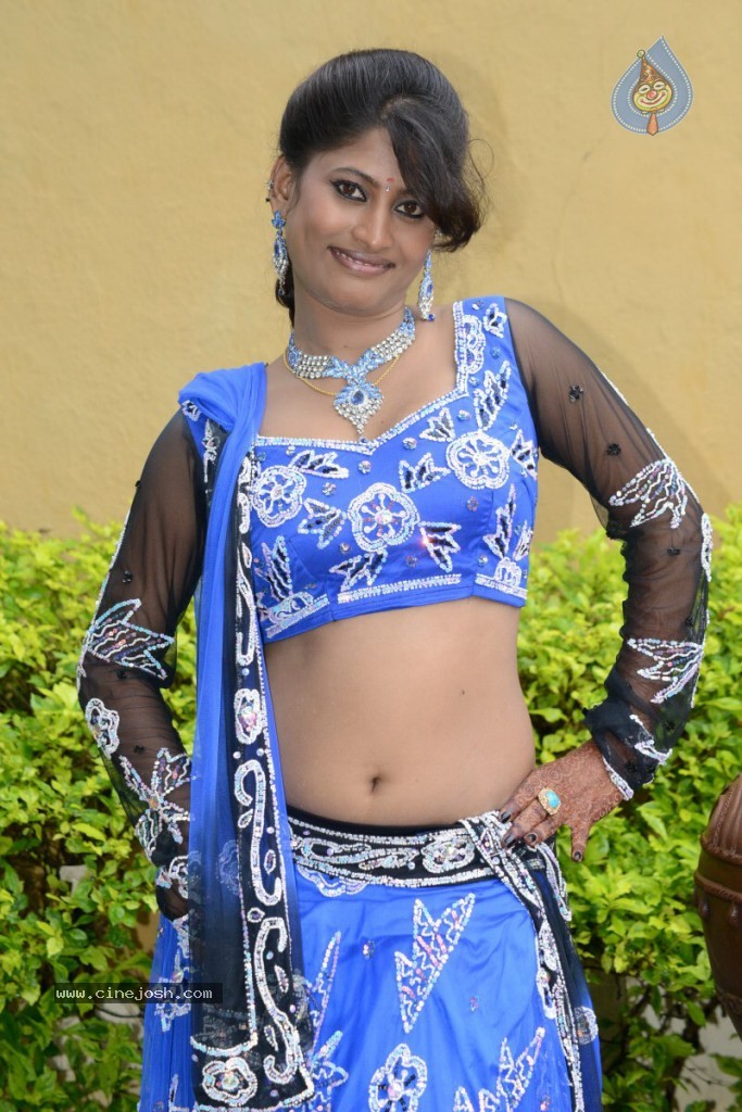 Mamatha Hot Stills - 35 / 40 photos