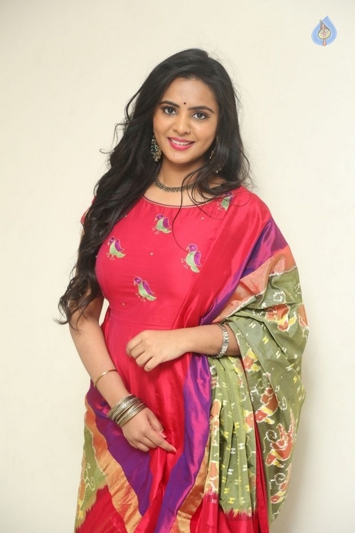 Manasa New Gallery - 19 / 21 photos