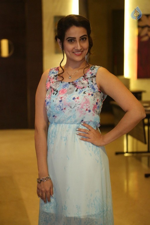 Manjusha Latest Gallery - 36 / 40 photos