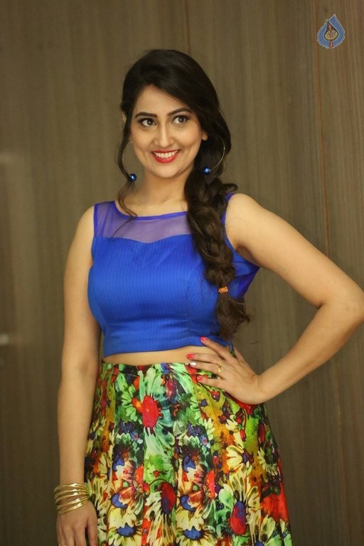 Manjusha Latest Photos - 22 / 59 photos