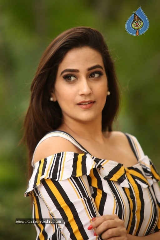 Manjusha Latest Photos - 23 / 42 photos