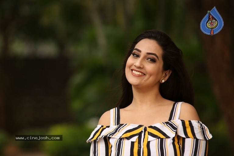 Manjusha Latest Photos - 37 / 42 photos