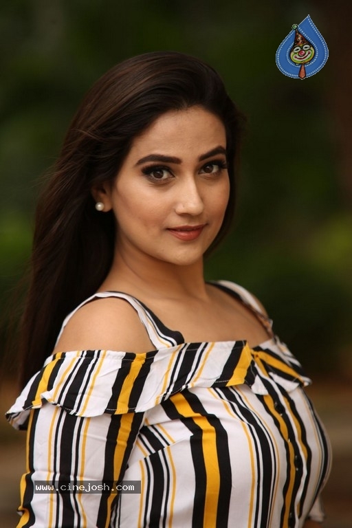 Manjusha Latest Photos - 38 / 42 photos