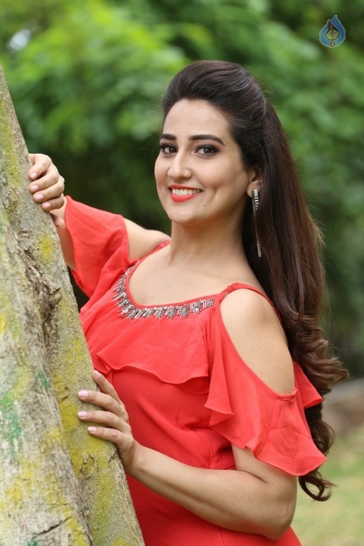 Manjusha Latest Photos - 19 / 41 photos