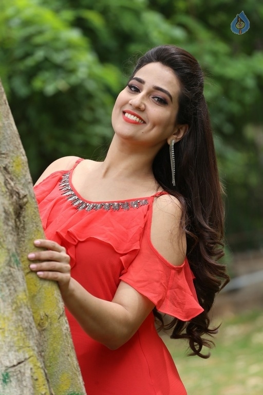 Manjusha Latest Photos - 29 / 41 photos