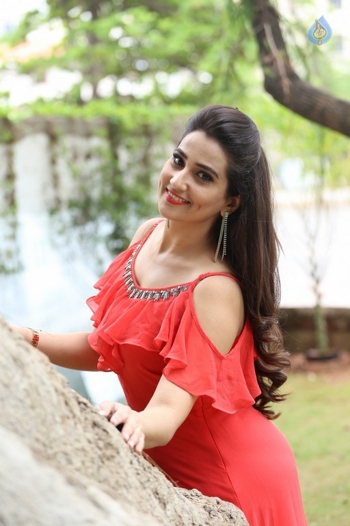 Manjusha Latest Photos - 38 / 41 photos