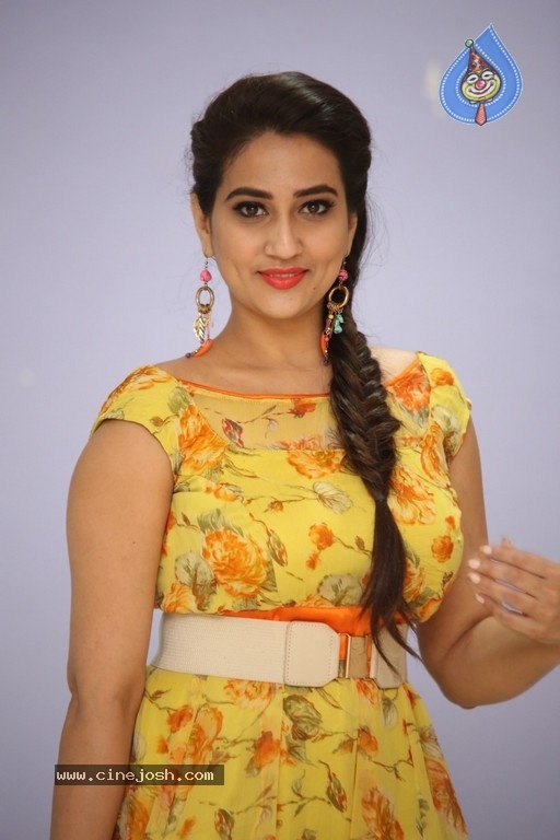 Manjusha New Photos - 9 / 31 photos