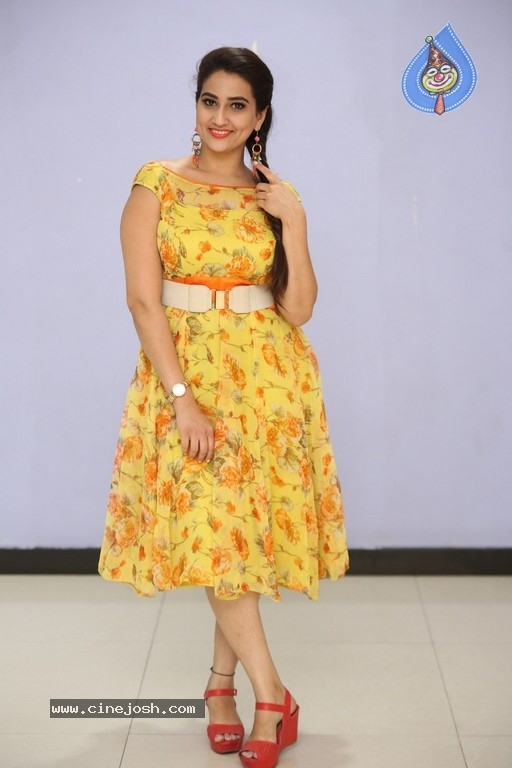 Manjusha New Photos - 18 / 31 photos