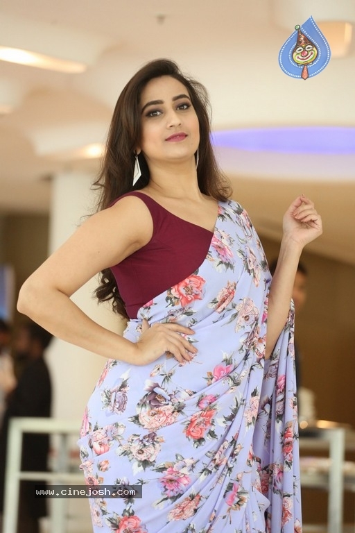 Manjusha Photos - 4 / 21 photos