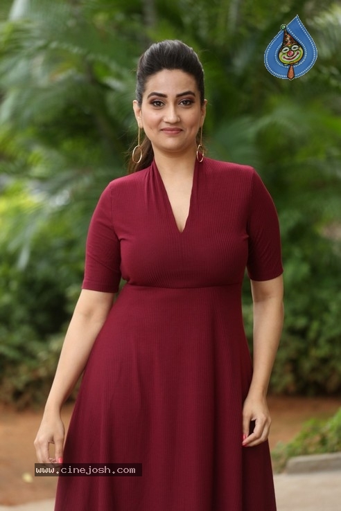 Manjusha Stills - 1 / 34 photos