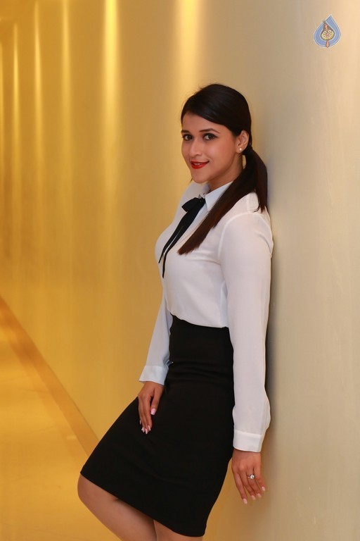 Mannara New Photos - 8 / 34 photos