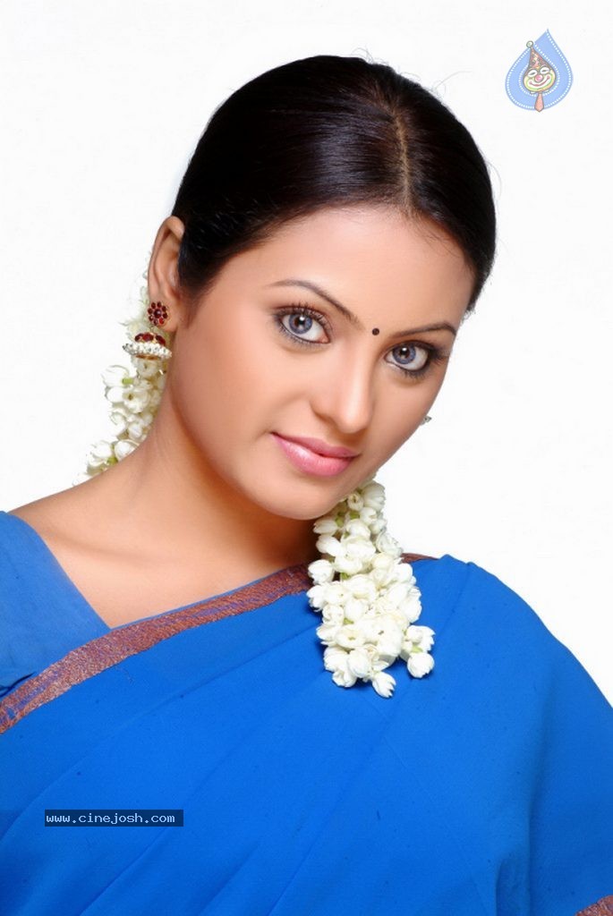 Meenakshi New Stills - 1 / 18 photos